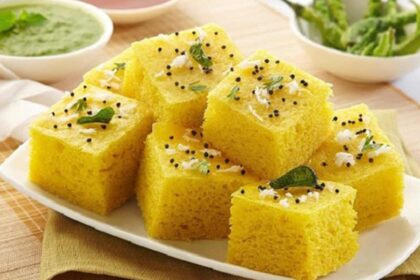 Dhokla Recipe in Hindi